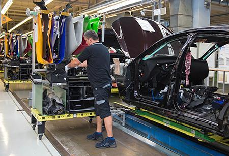 Produktionsstart im Mercedes-Benz Werk Sindelfingen